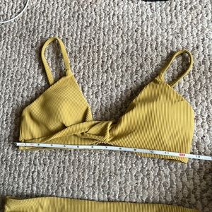 Lululemon Beach Boss Bikini Set leggings pants 2 4